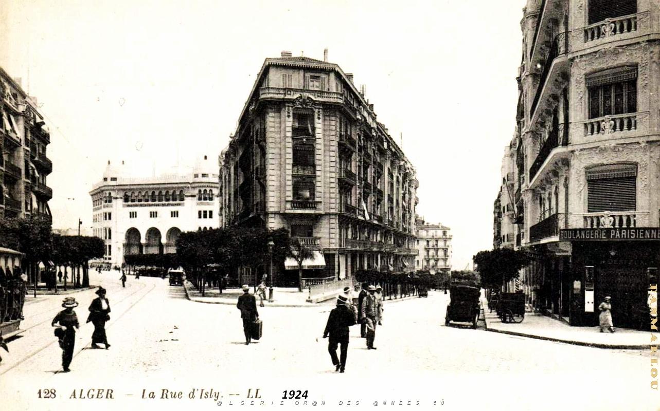 Alger - Rue d'Isly - 1924.jpg